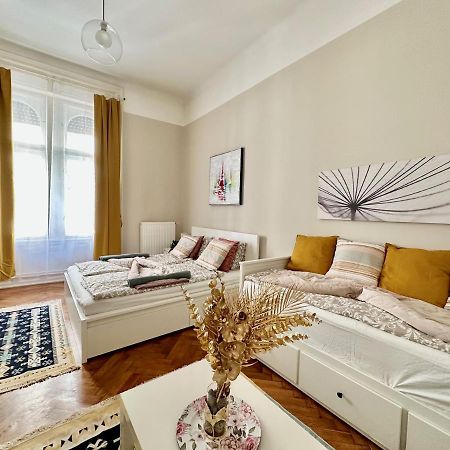 Weinerhouse Design Apartment Будапеща Екстериор снимка
