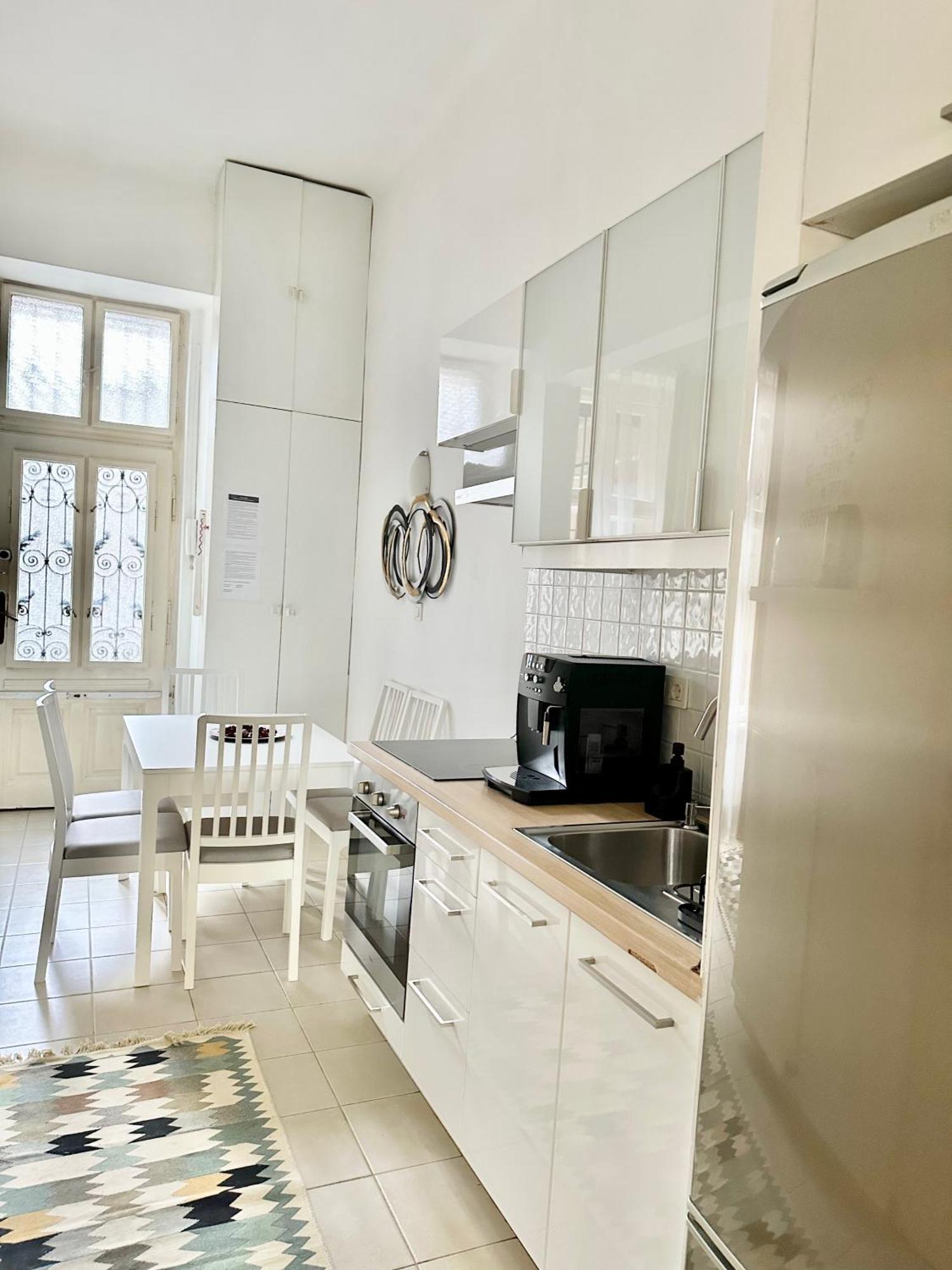 Weinerhouse Design Apartment Будапеща Екстериор снимка